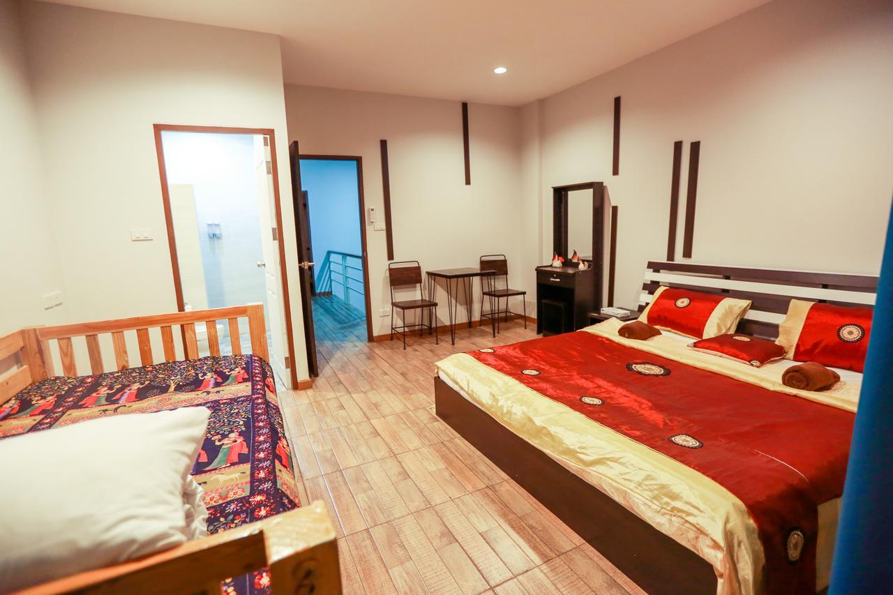The Sun Hostel Chiang Mai Extérieur photo