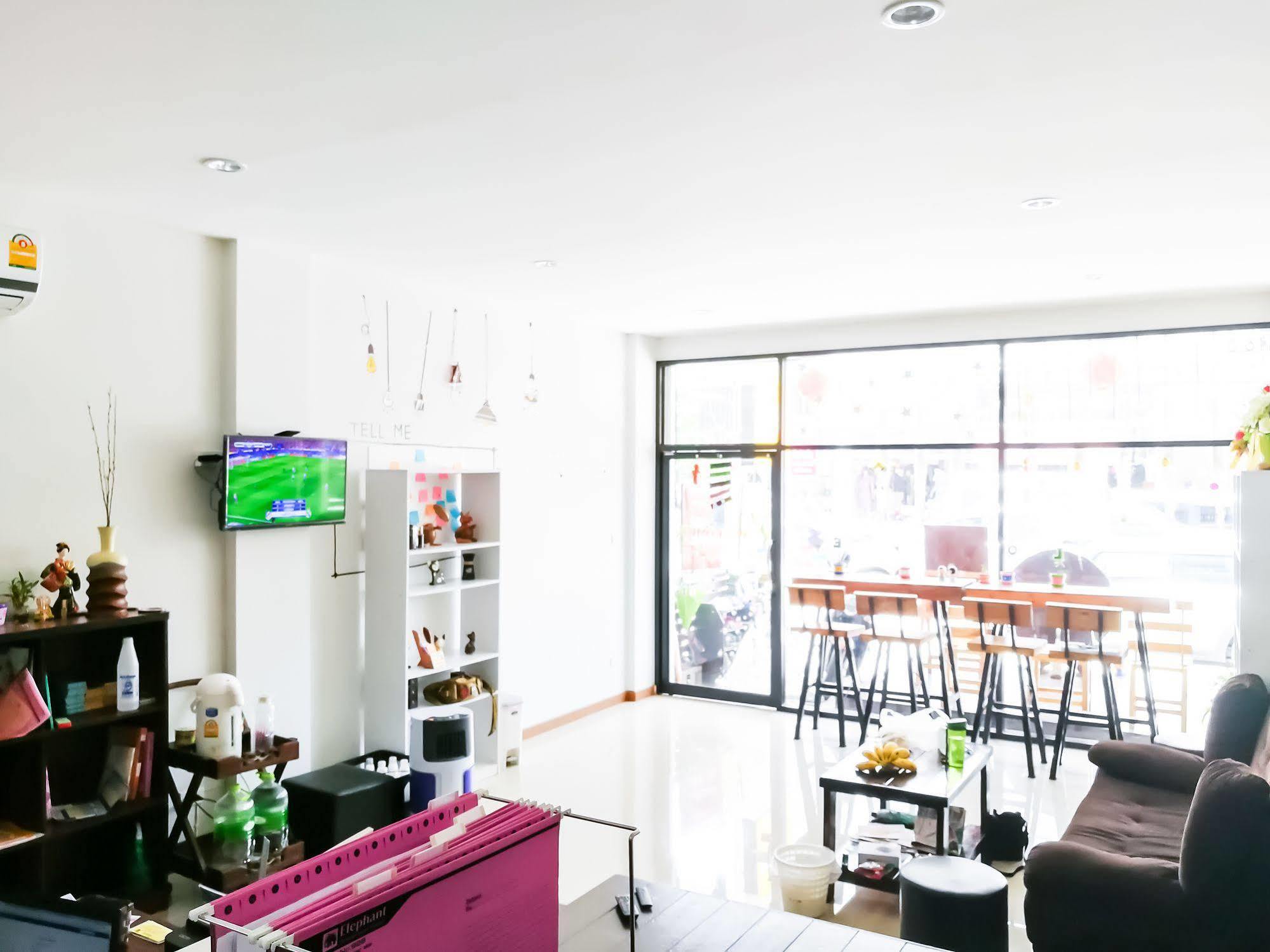 The Sun Hostel Chiang Mai Extérieur photo